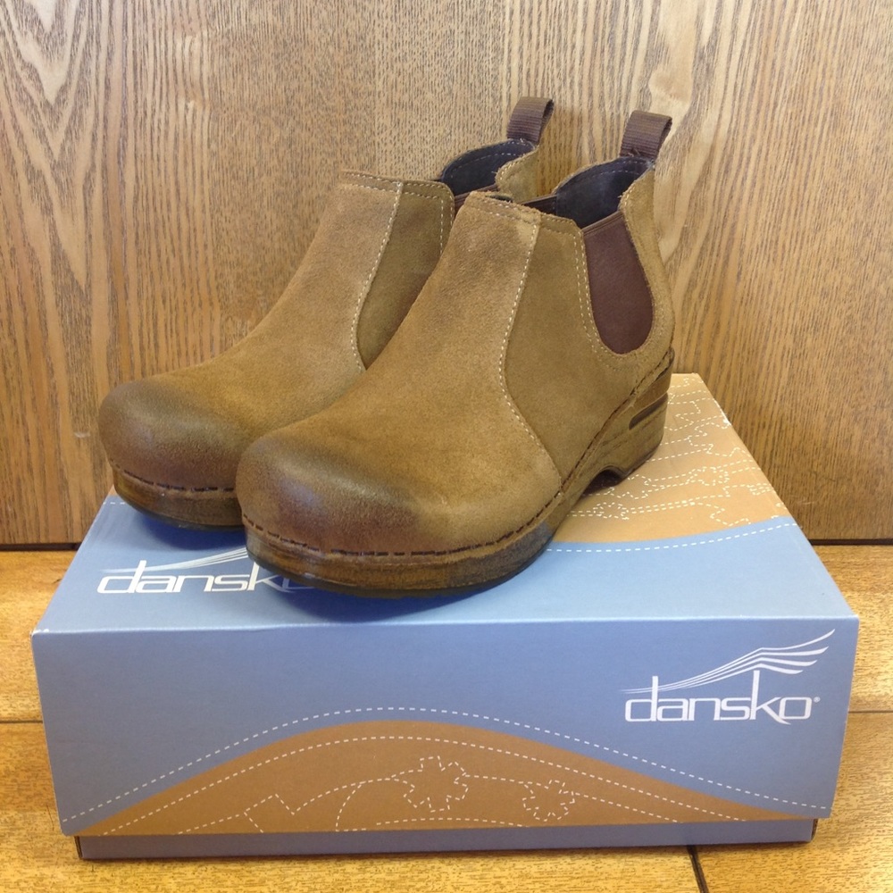 Dansko Frankie Brown Burnished Suede Bootie NIB